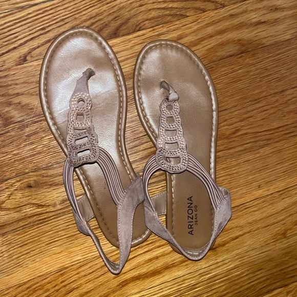 Sandals - Picture 2 of 4